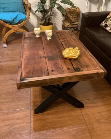 Mesa de centro fierro y madera, medidas 1.00 x 0.65 alto 45 cm