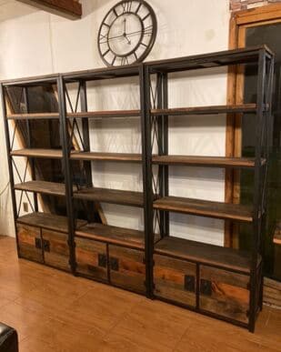 Libreros rústicos de fierro y roble…medidas 180 x 80 Pedido entregado, cliente feliz!! Consulte valores